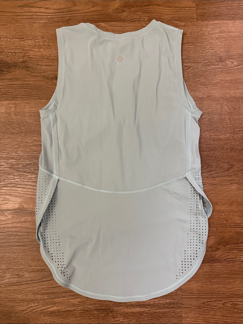 lululemon athletica Light Blue Sleeveless Workout Tank Size Small
